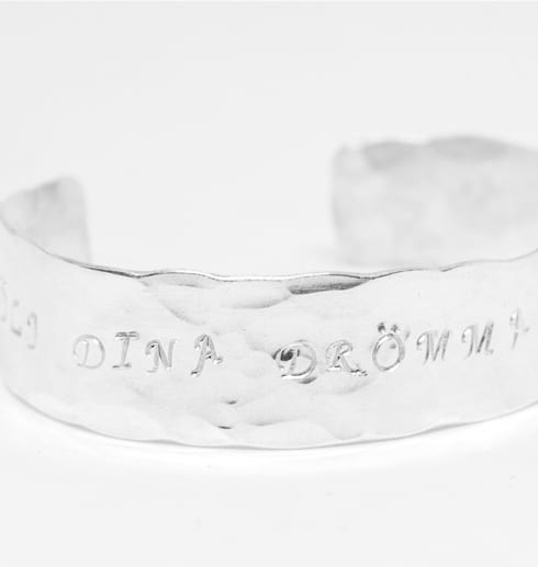 Hamrat handgjort silverarmband