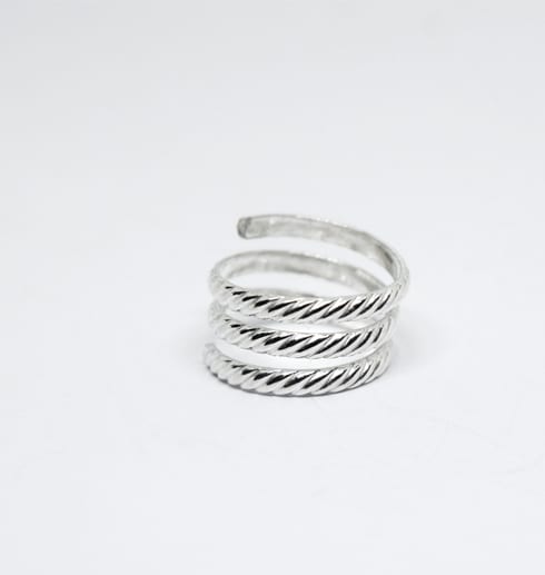 Spiralring med mönster