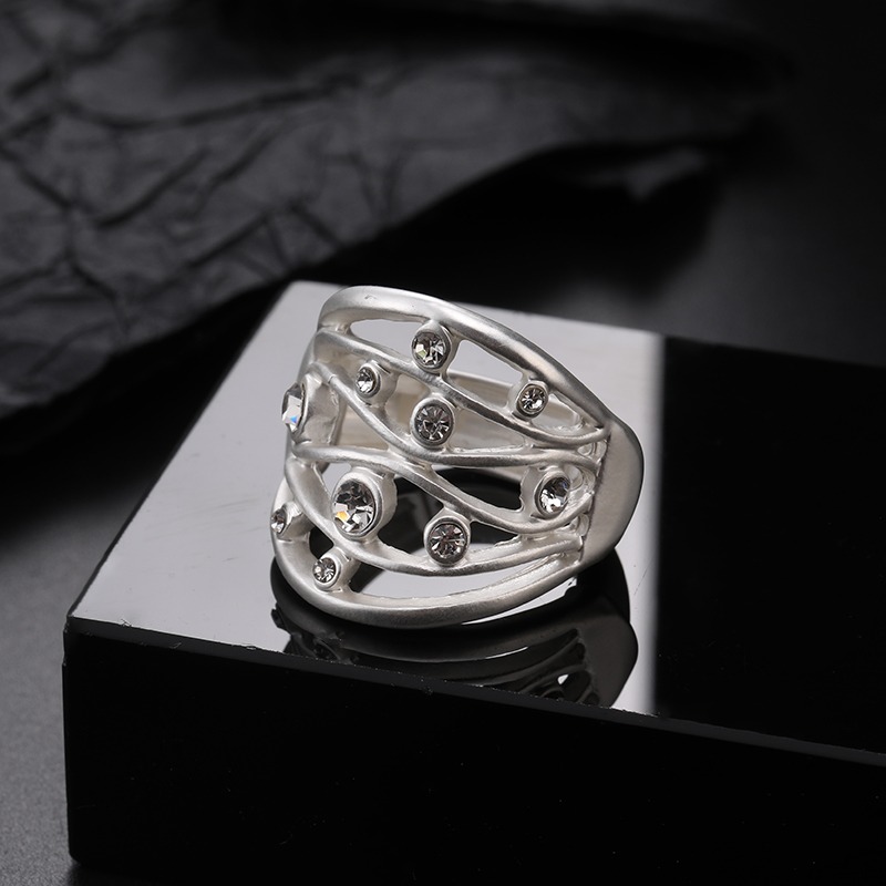 Ring Leavesy