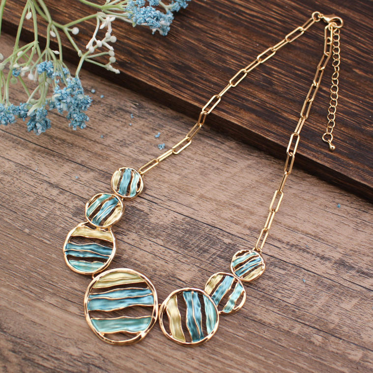Halsband Zekra