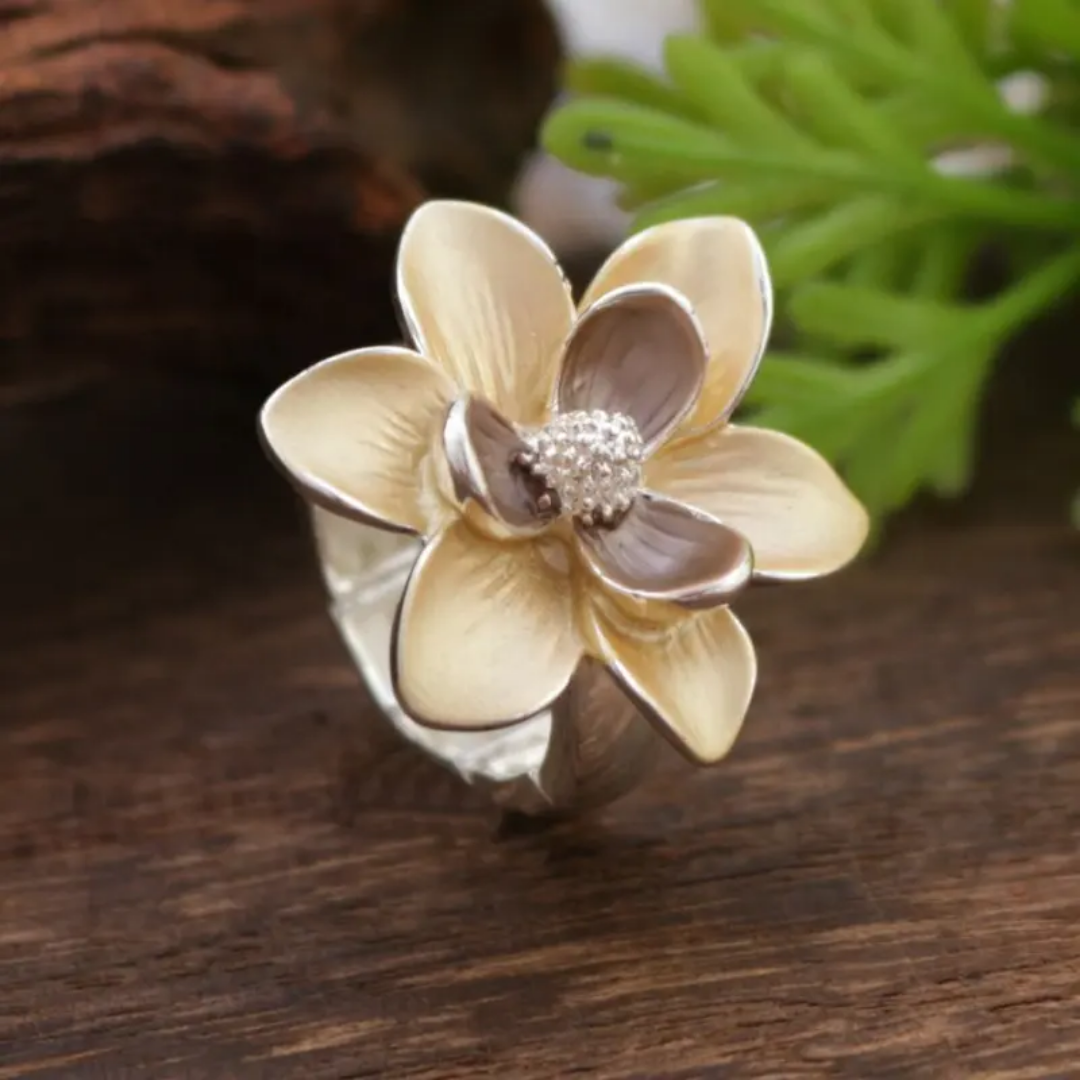 Ring Lilly