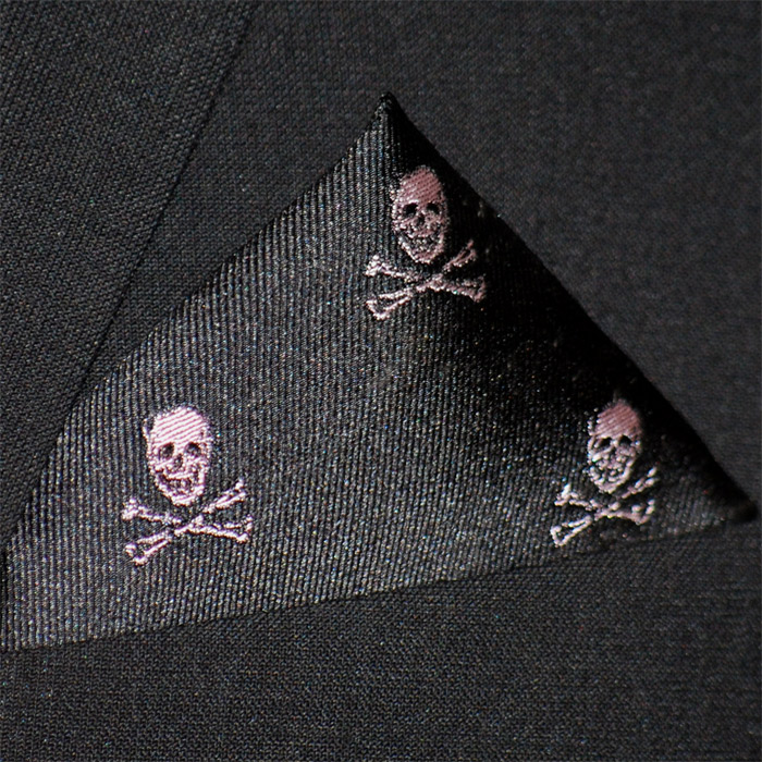 Bröstnäsduk Skull