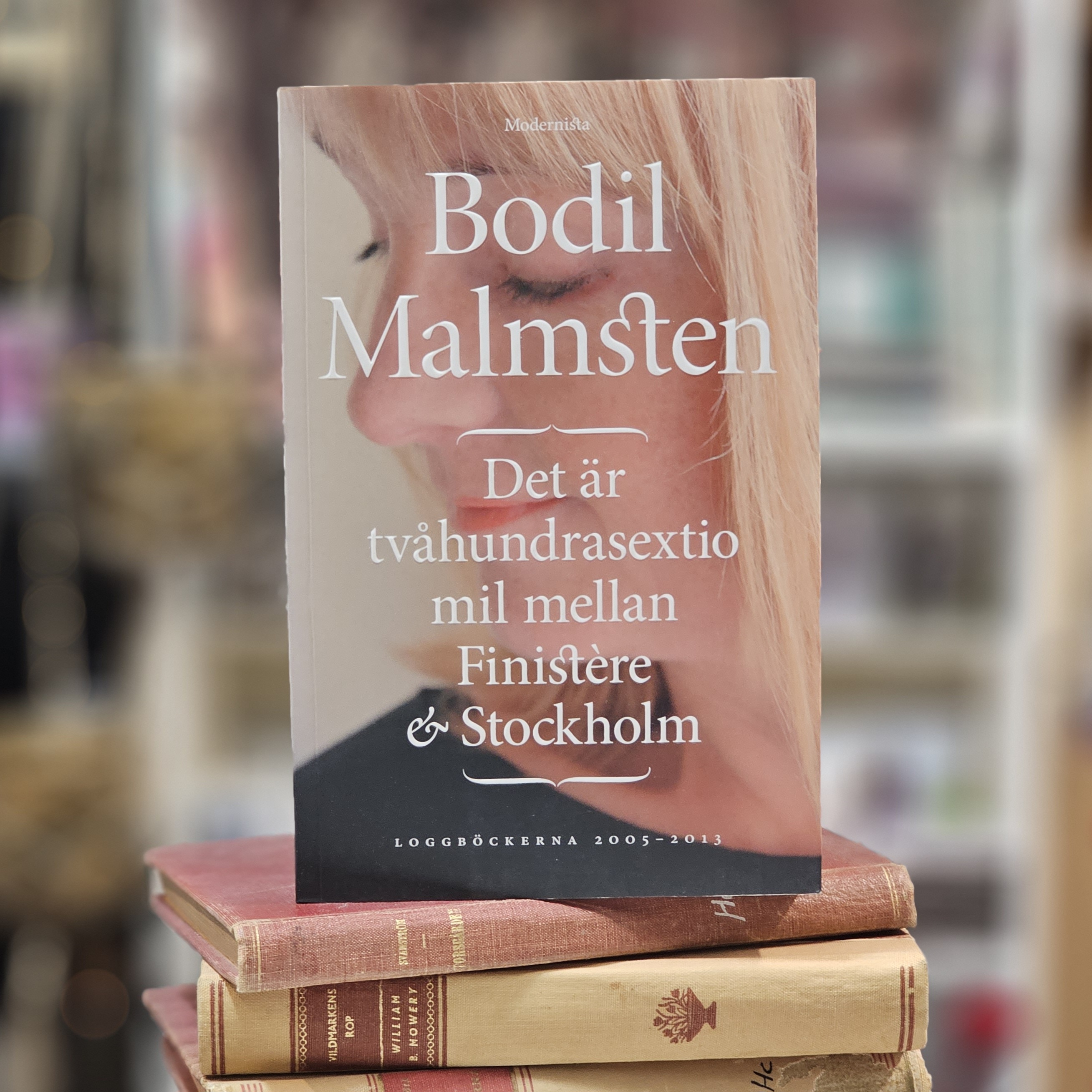 Bok - Det är tvåhundrasextio mil mellan Finistére och Stockholm