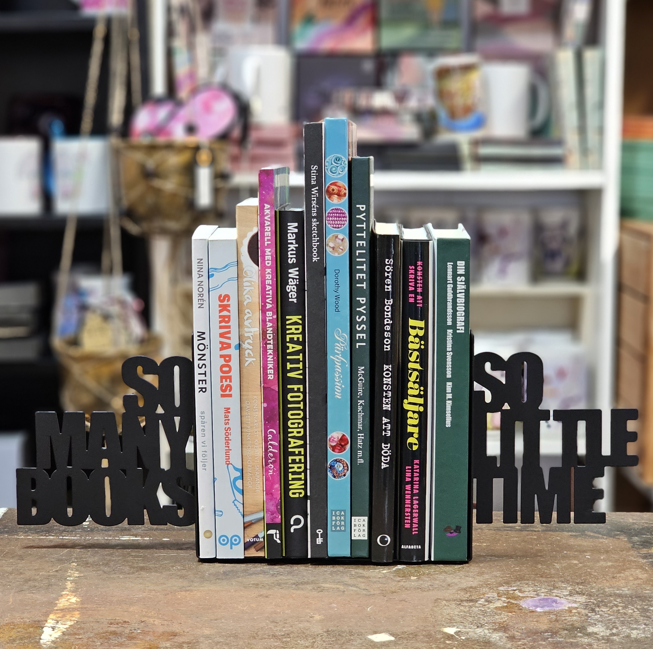 Bokstöd - So many books