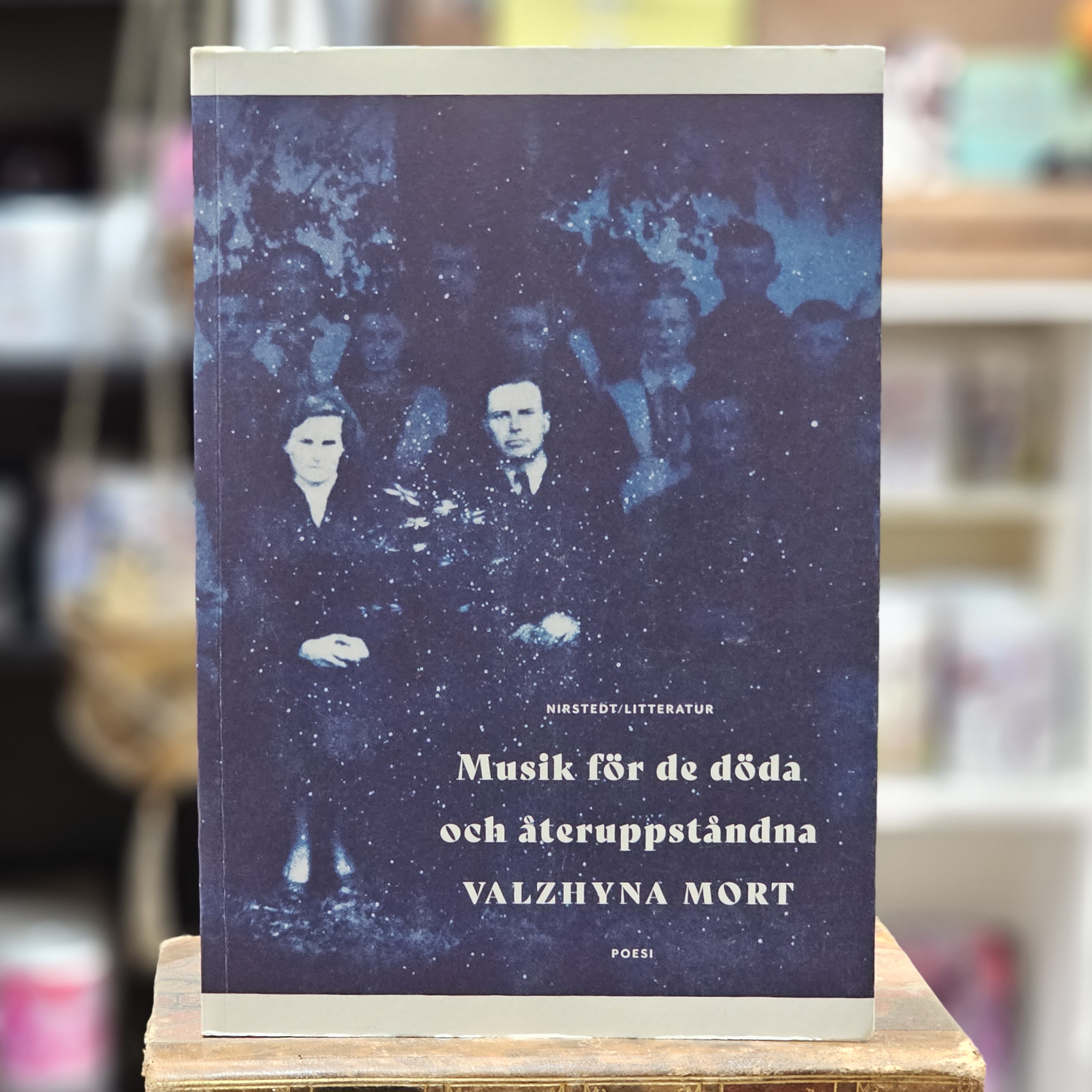 Bok - Musik för de döda och återuppståndna