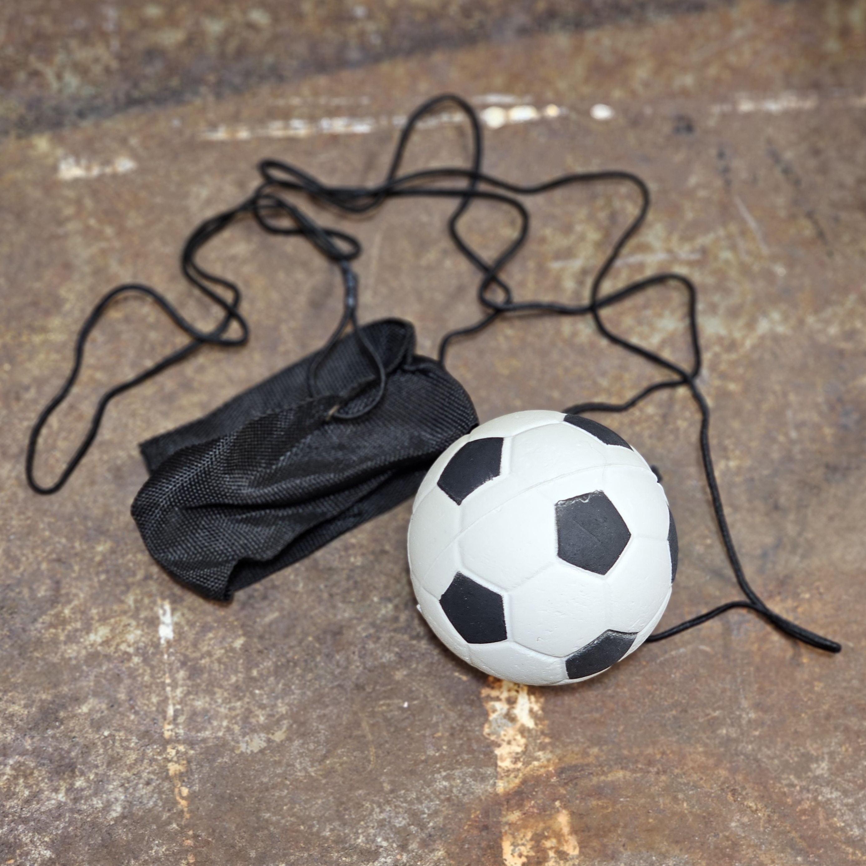 Boll-jojo med svart armband