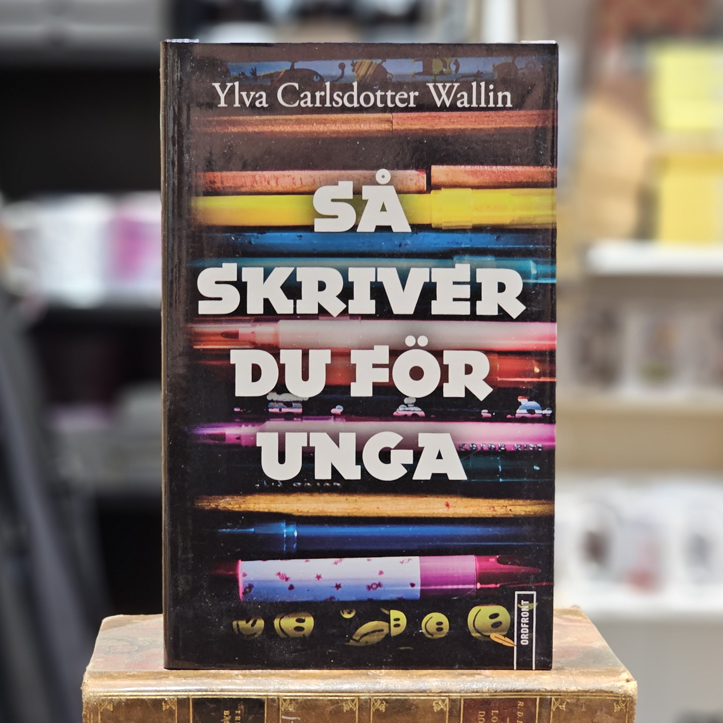 Bok - Så skriver du för unga