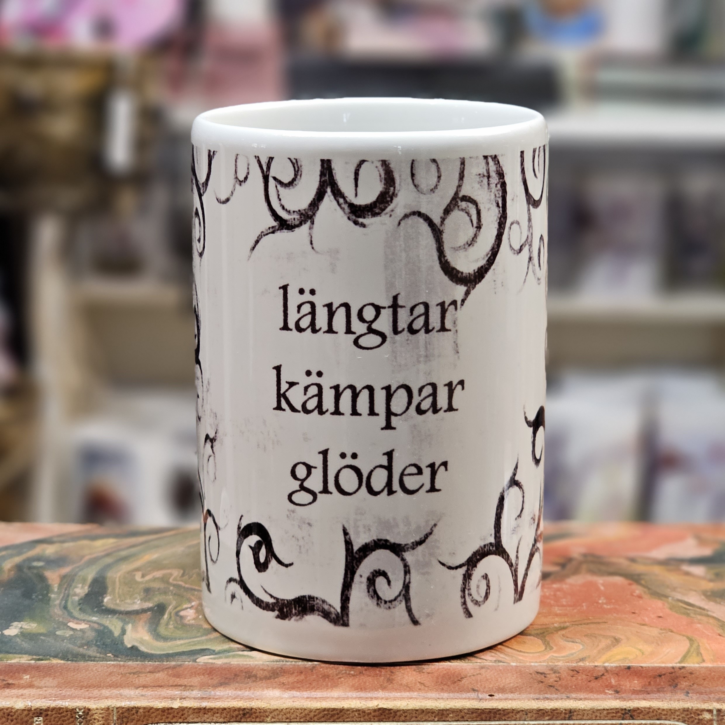 Mugg - Längtar Kämpar Glöder