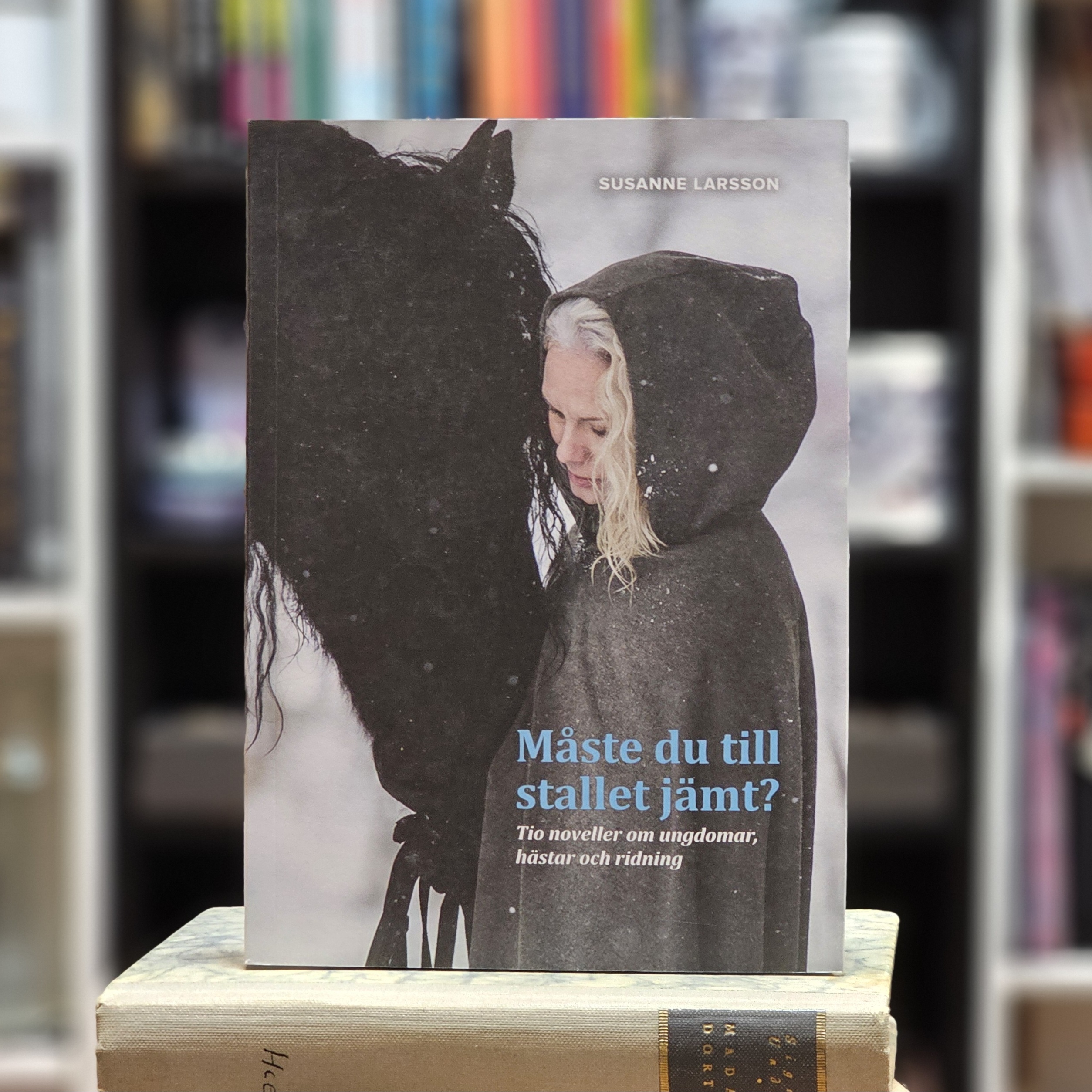 Bok - Måste du till stallet jämt?