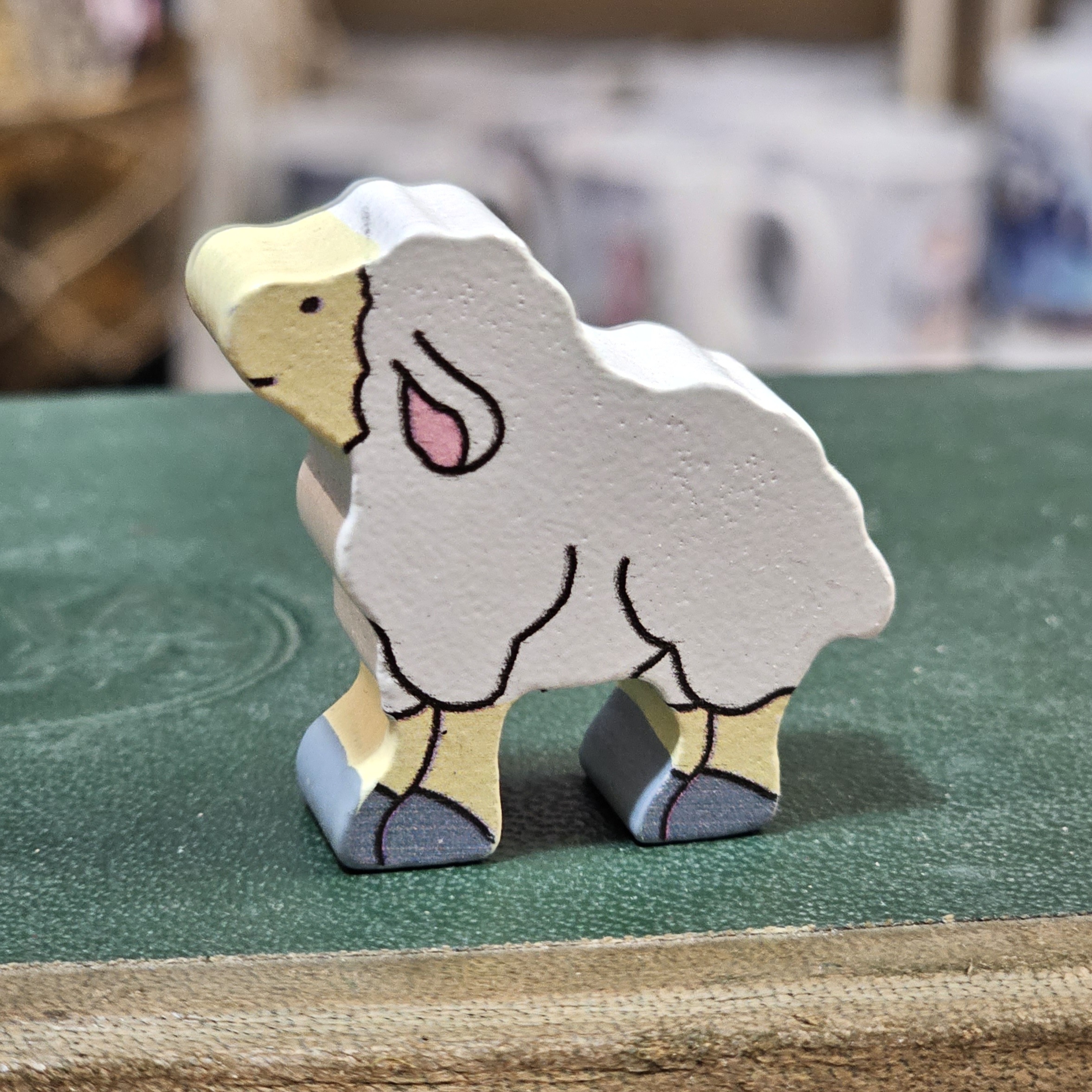 Träfigur - Lamm