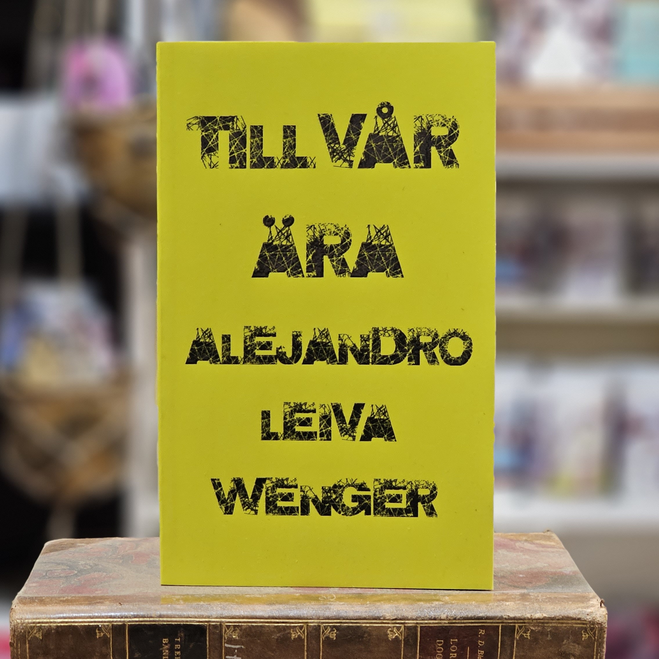 Bok - Till vår ära