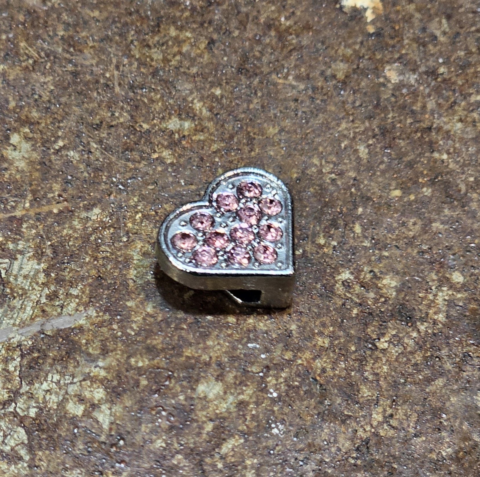 Berlock till armband - Hjärta med rosa strass