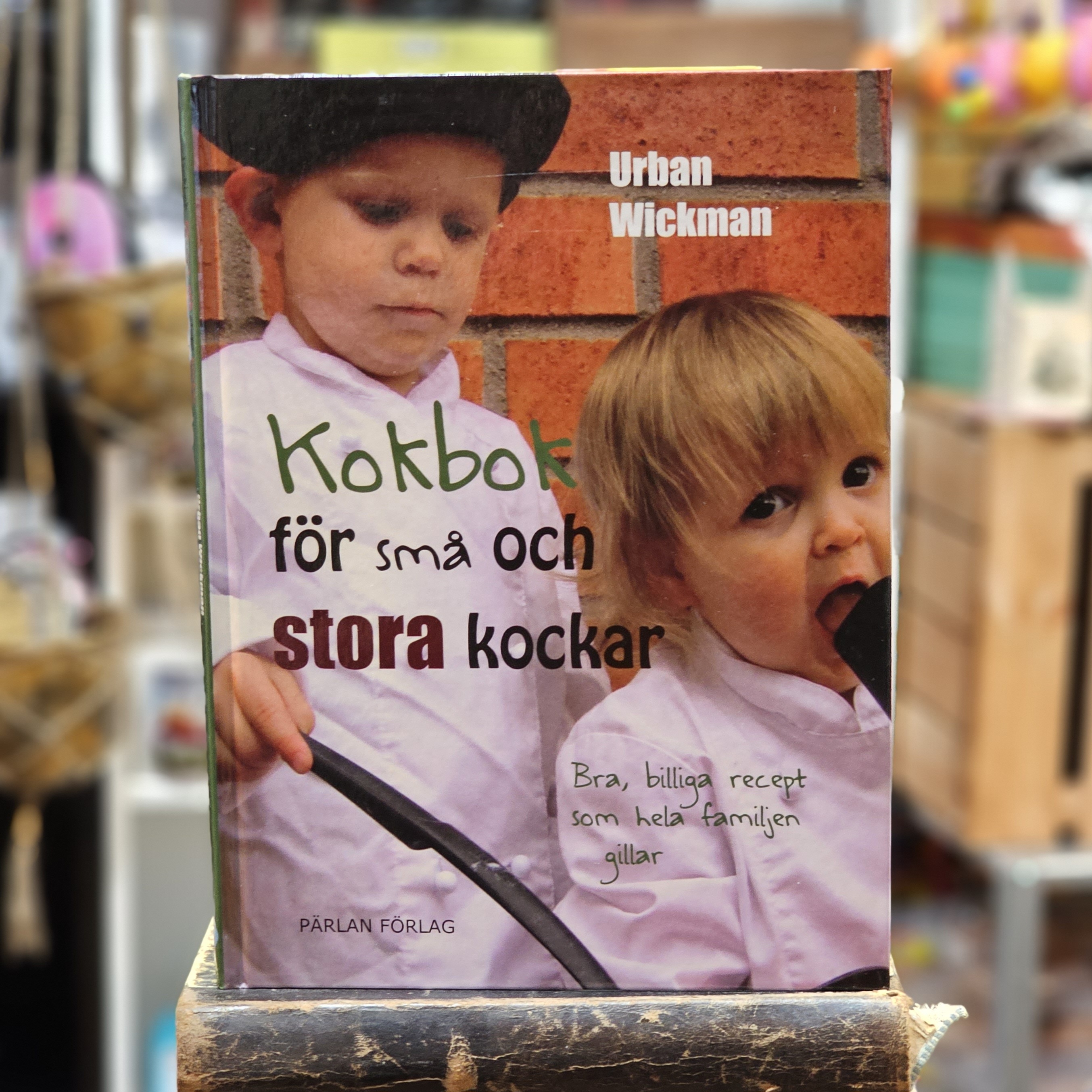 Kokbok för små och stora kockar