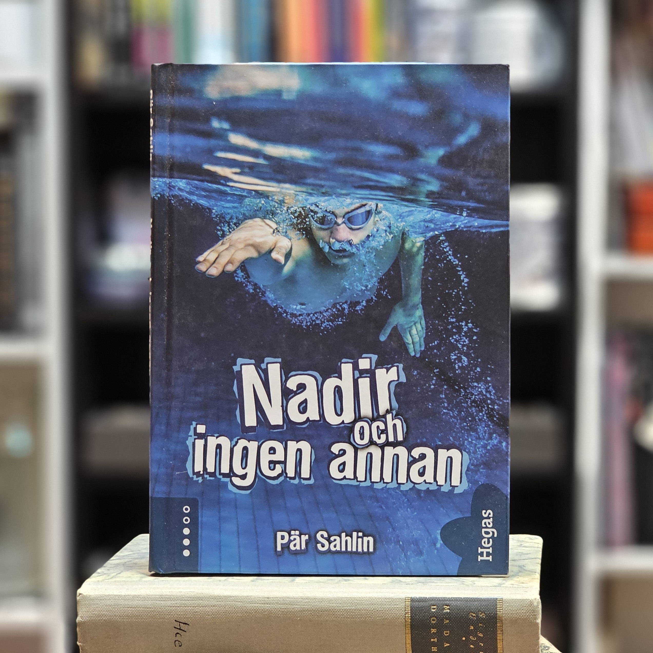 Bok - Nadir och ingen annan