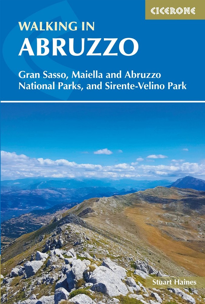Walking in Abruzzo Cicerone