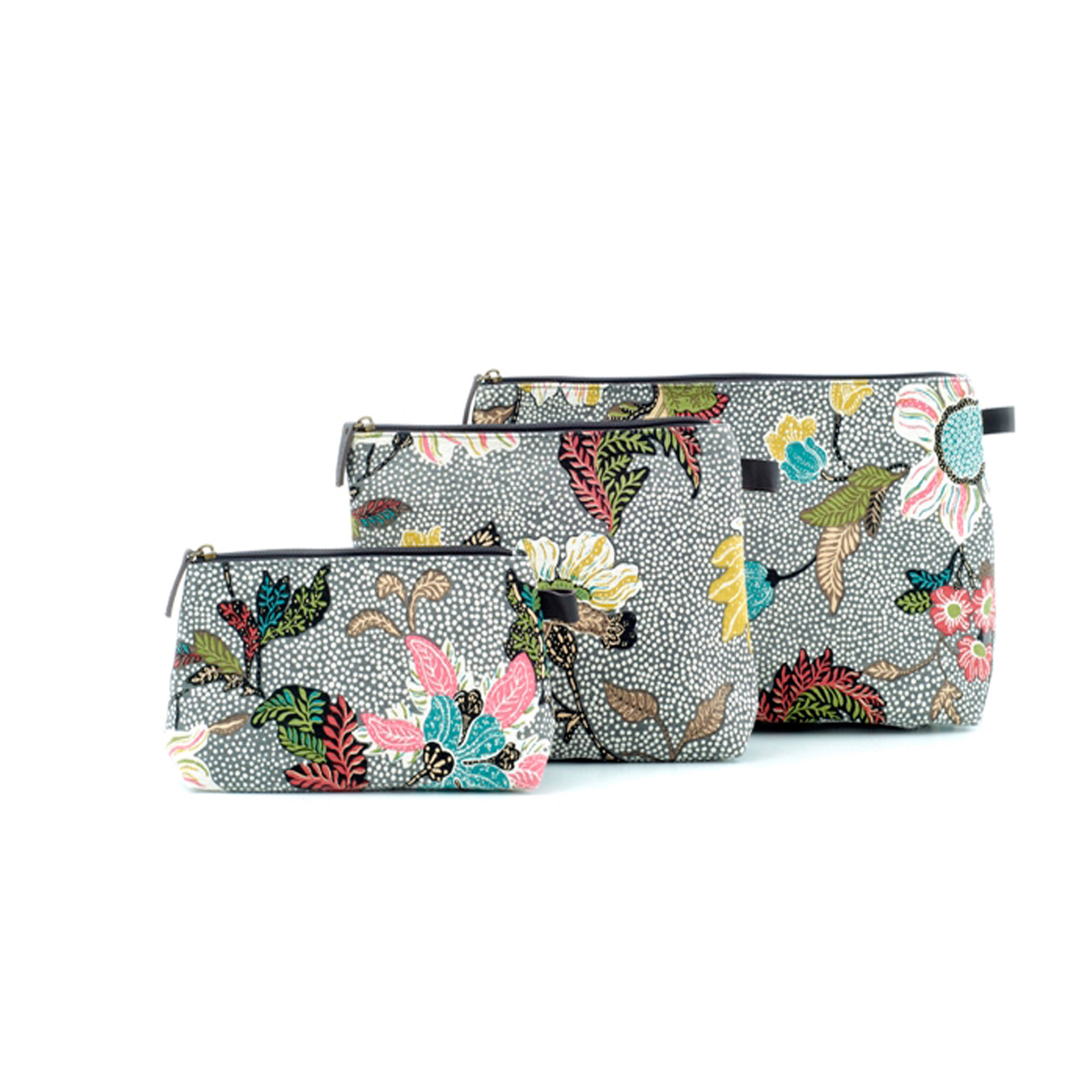 Necessär 3 st | Flower Linen | Grey | Ceannis