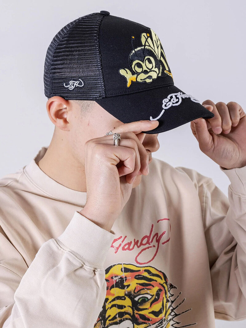 Busy Bee Trucker Black