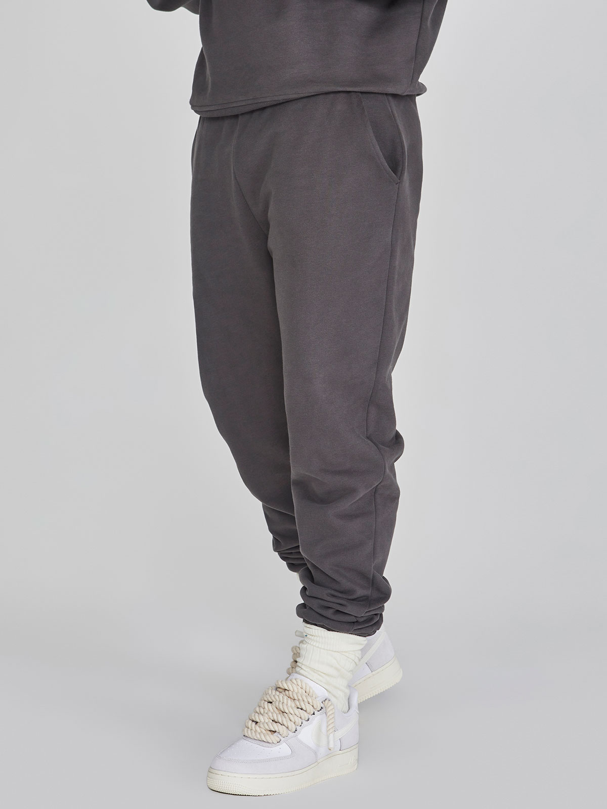 Graphic Jogger Black