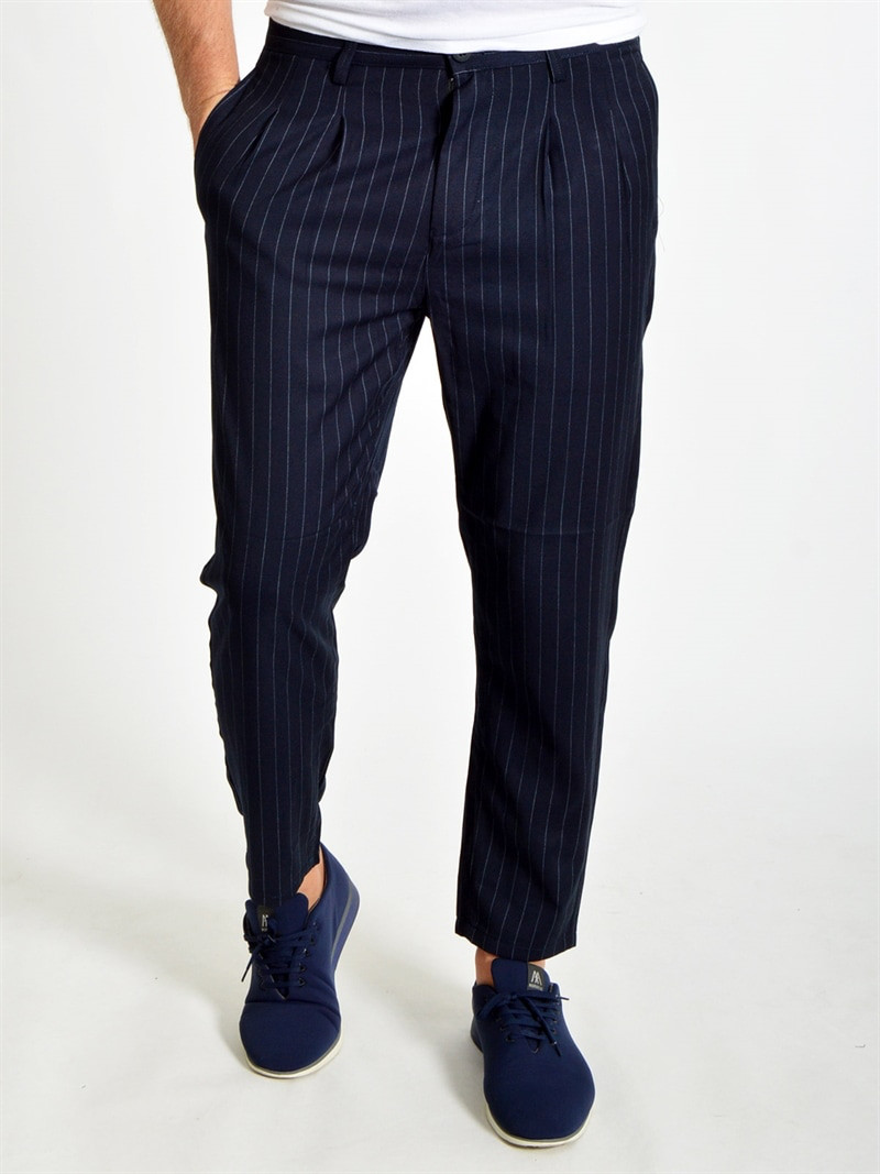 Linus Slim Stripe Navy