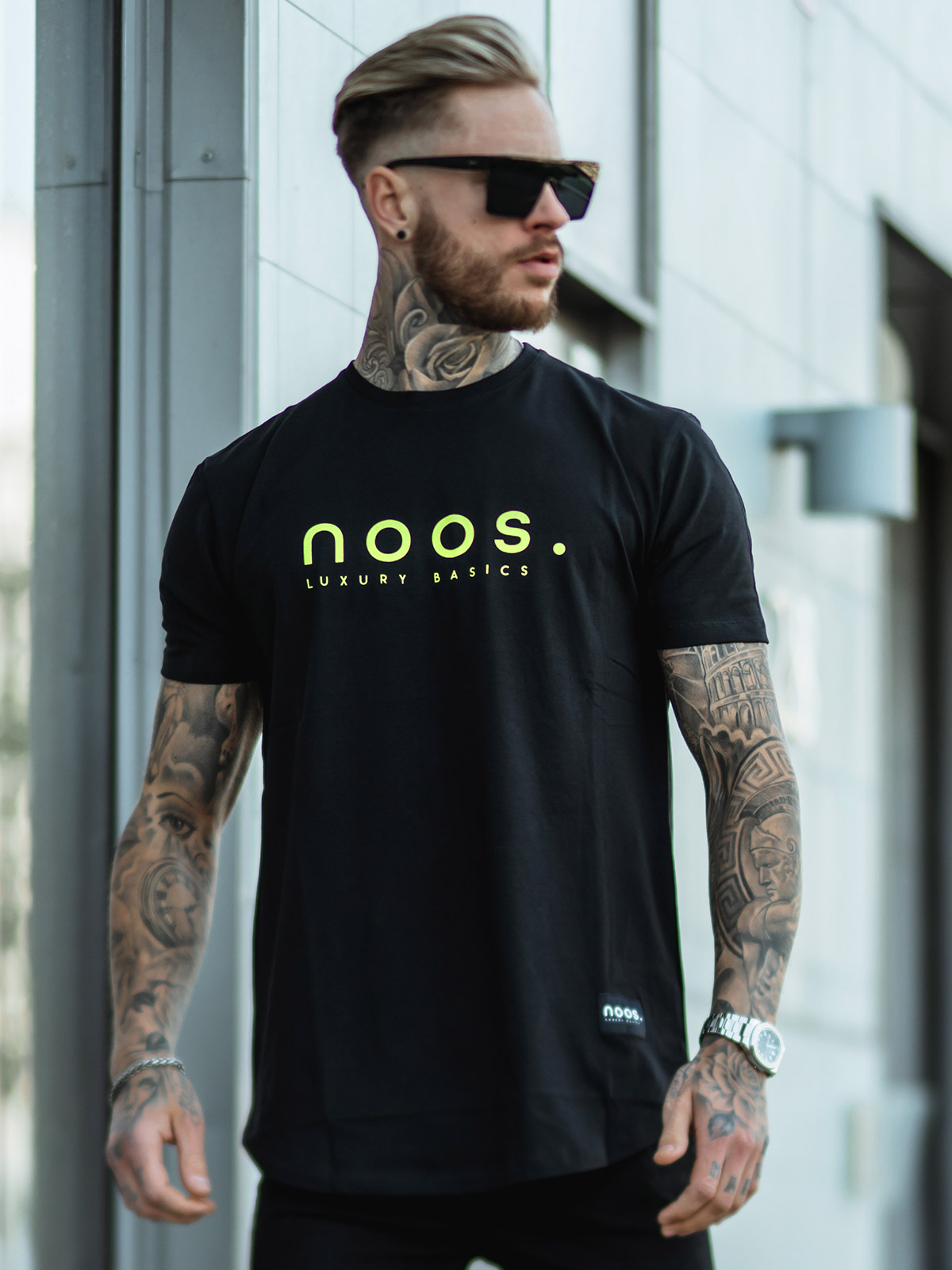 Big Logo Scoop Tee Black/Neon Yellow