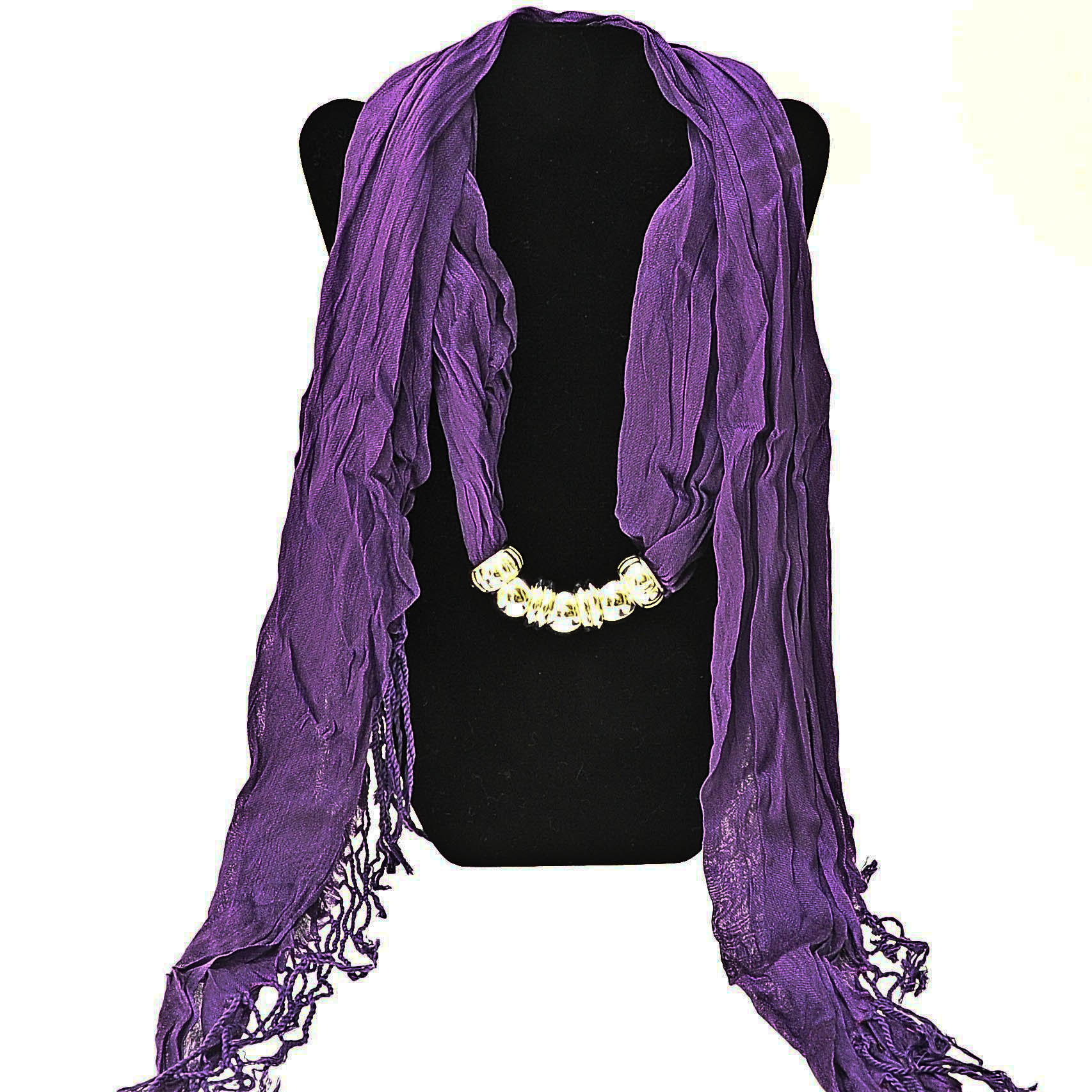 Bomullsscarf i moderiktig modell med 