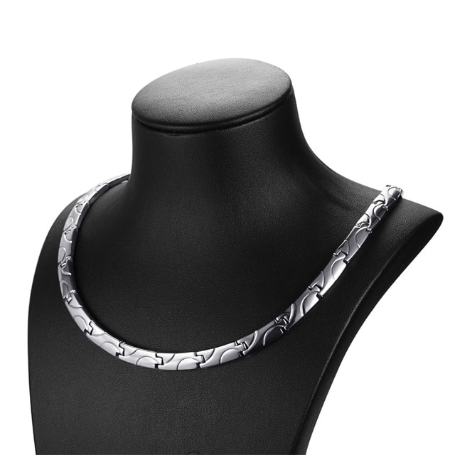 Magnethalsband i Titanium  7mm -längd 47 cm