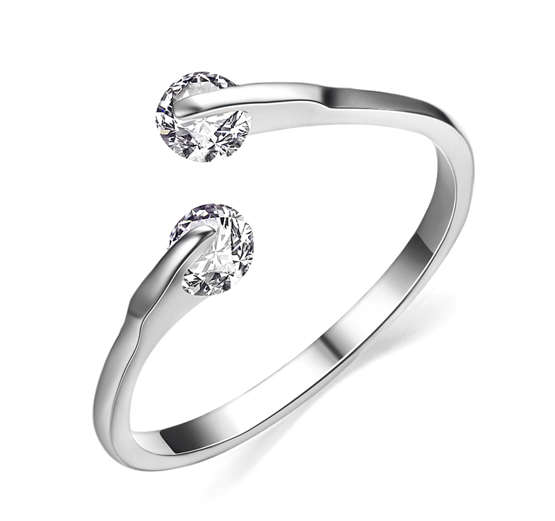 Ring med Dubbla Cubic Zirconia och Platinumplätering
