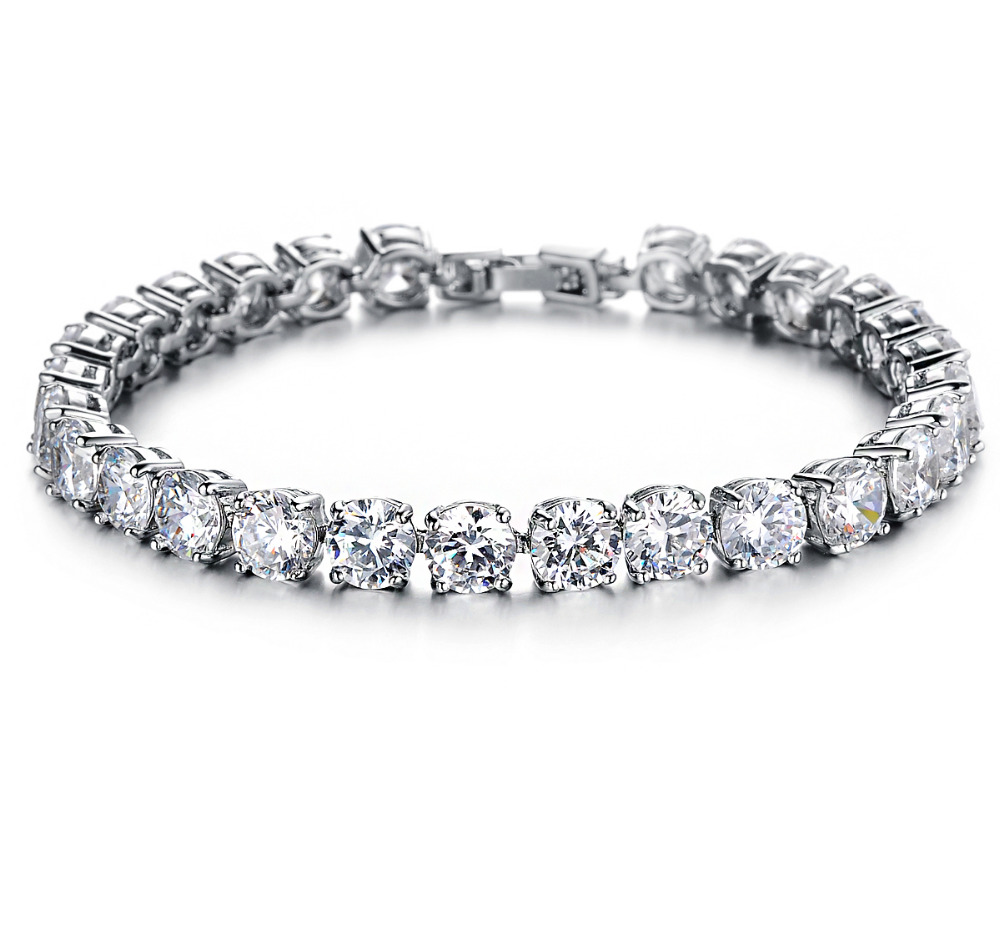 Armband  med stenar av Cubic Zirconia och i 925 Sterling Silverplätering