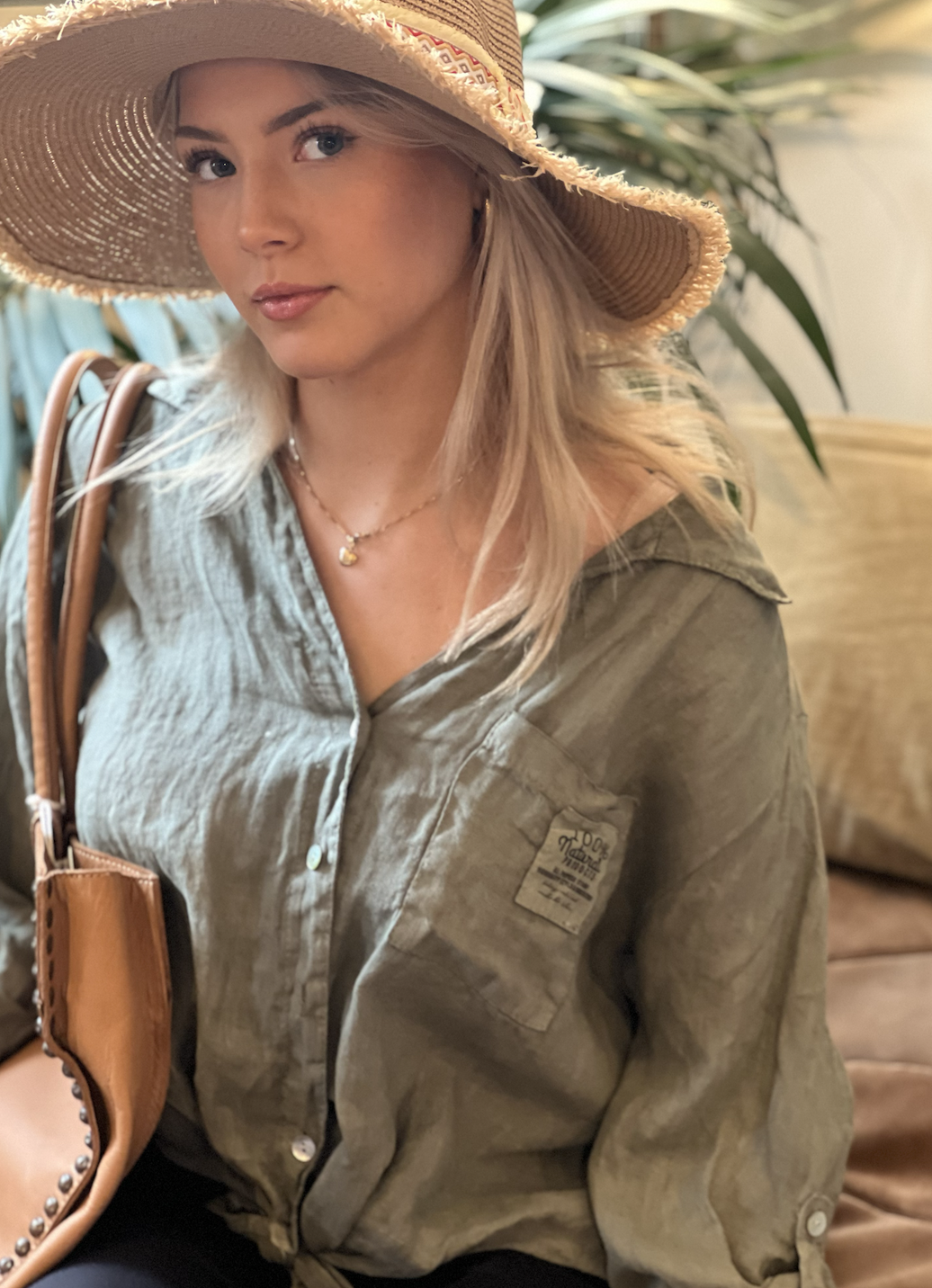 Boho Linnetopp med Knappar & Midjeknut