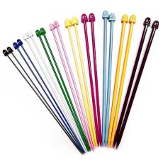 N017 - Set med 10 par Jumperstickor i plast