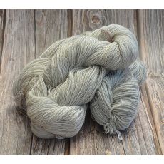Hobby365:s egna 3-trådiga Ullgarn Ljusgrå