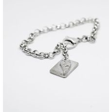 Armband med hjärthänge