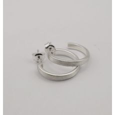"Love yourself"- silverörhängen