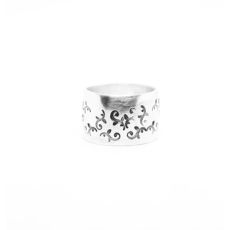 Bred mönstrad ring