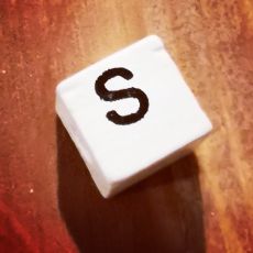Bokstavspärla - S