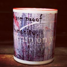 Mugg med rött öra - Your tears are proof of your humanity