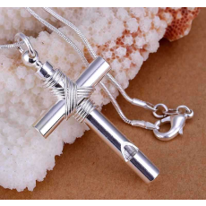 Halsband "Cross Whistle" i 925 Sterling Silverplätering