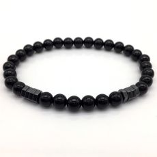 Armband med svarta blanka stenpärlor