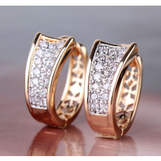 Örhängen med Cubic Zirconia och i 18 K Guldplätering