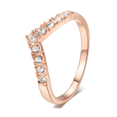 Ring med Stellux Austrian Crystals och 18 K Guldplätering