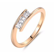 Ring med Cubic Zirconia och i 18K Roséguldplätering
