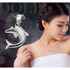 Halsband "Dolphin" i  925 Sterling Silverplätering