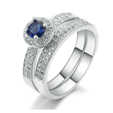 Dubbla ringar med en Blå stor och många små stenar i Cubic Zirconia samt i Platinumplätering