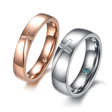 Parringar i 18K Roséguld - respektive 925 Sterling Silverpläterad rostfritt stål