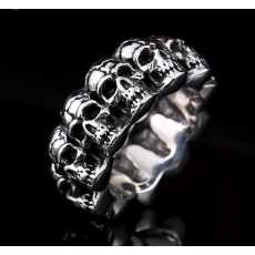 Ring "Skull"  i Rostfritt stål