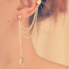 Örhänge "Hanging Leaf" i 925 Sterling Silverplätering alt. 18 K Guldplätering