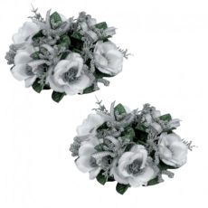 Ljusmanschetter 2-pack jul för blockljus med vita blommor och silverfärgade band
