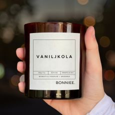 Bonniee Doftljus Vaniljkola 150 gram