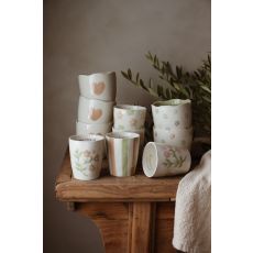 Majas Cottage Mugg A cozy mug of warm hugs