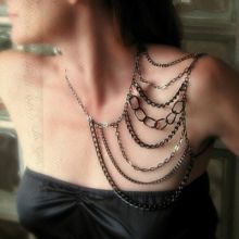 Shoulder chain